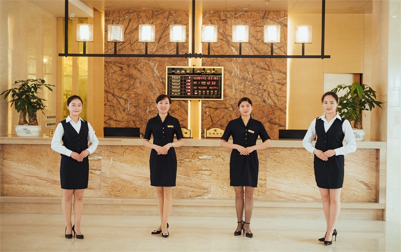 20級酒店管理專業(yè)學(xué)生崗位實踐 學(xué)以致用，鍛造未來酒店精英